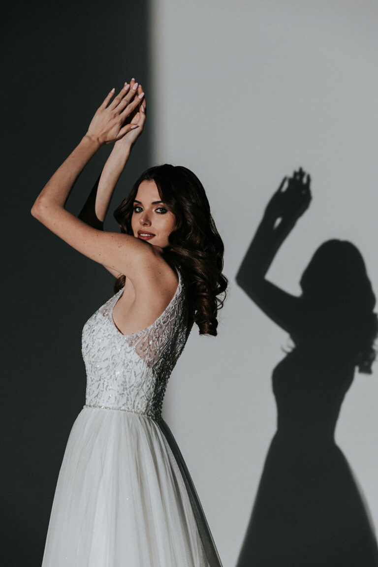 robe de mariée princesse brillante à paillettes